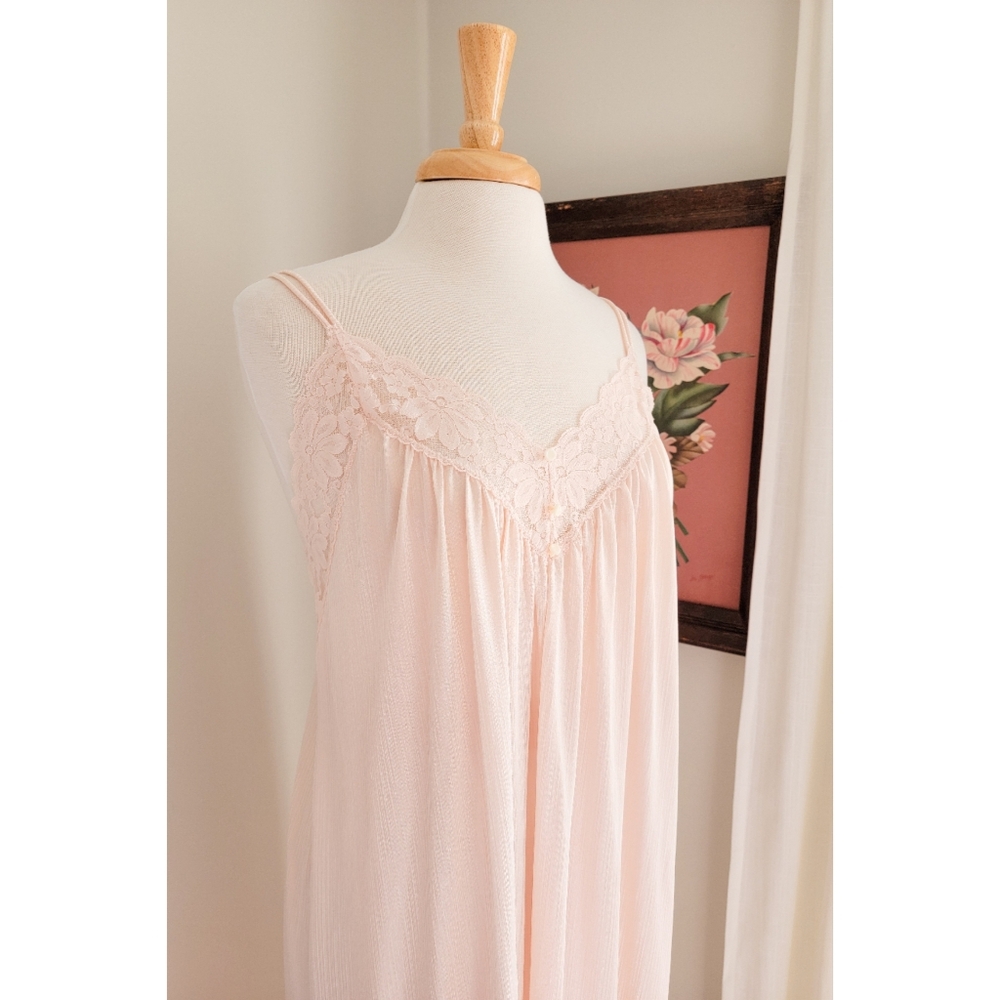 70s Pale Pink Floral Lace V Neck Split Strap Vintage Neutral Maxi Nightgown - Picture 10 of 16